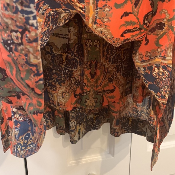 Free People Darcy Super-V Printed High-Low Top Size Medium - Picture 5 of 9